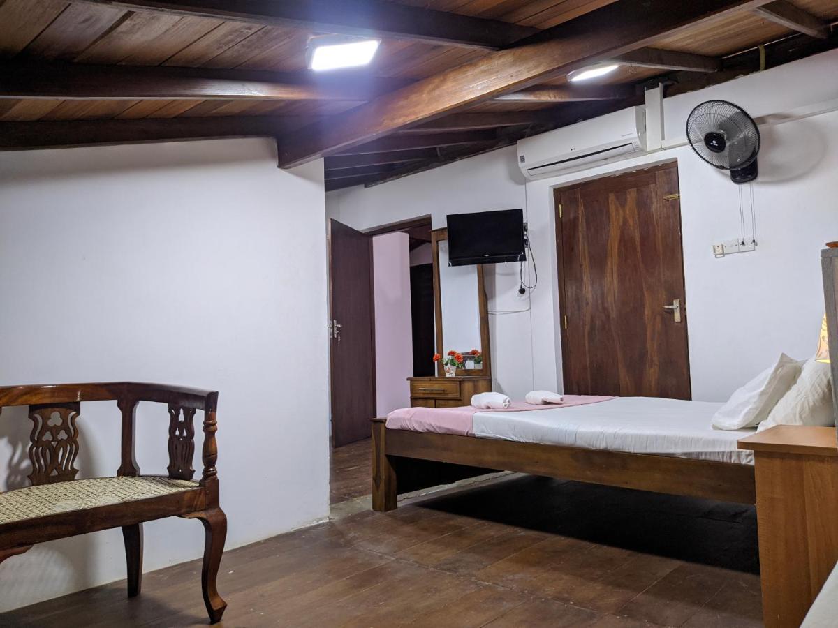 Hotel Lighthouse Guest Galle Esterno foto