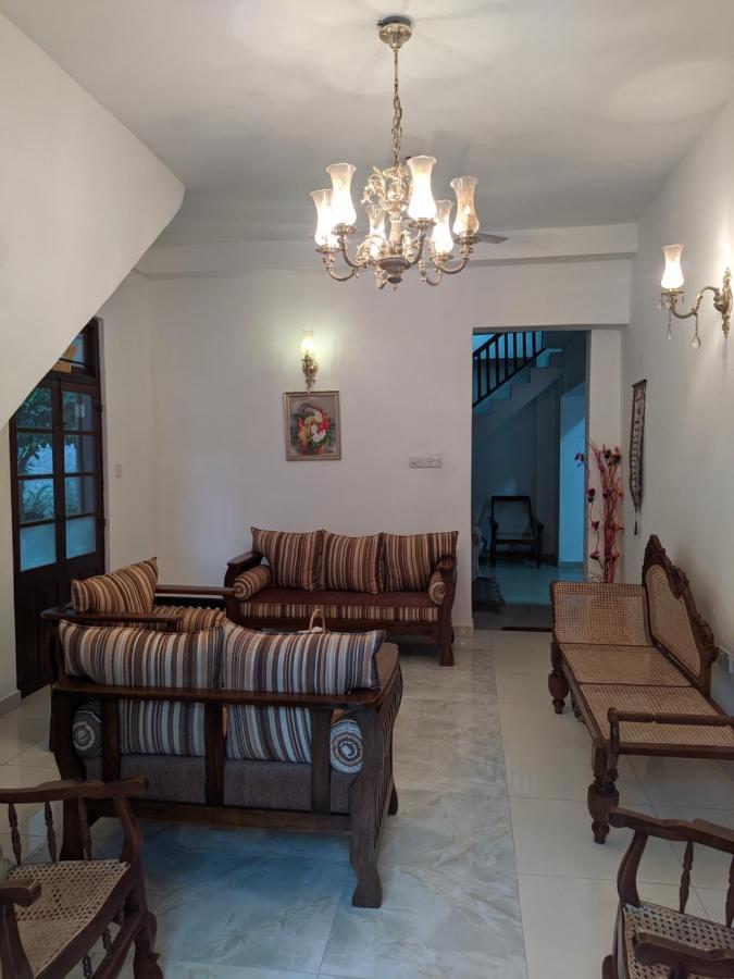 Hotel Lighthouse Guest Galle Esterno foto